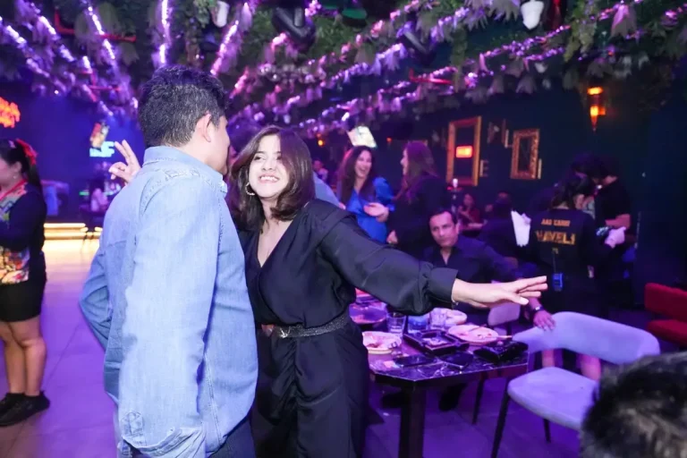 Bollywood Lounge in Dubai